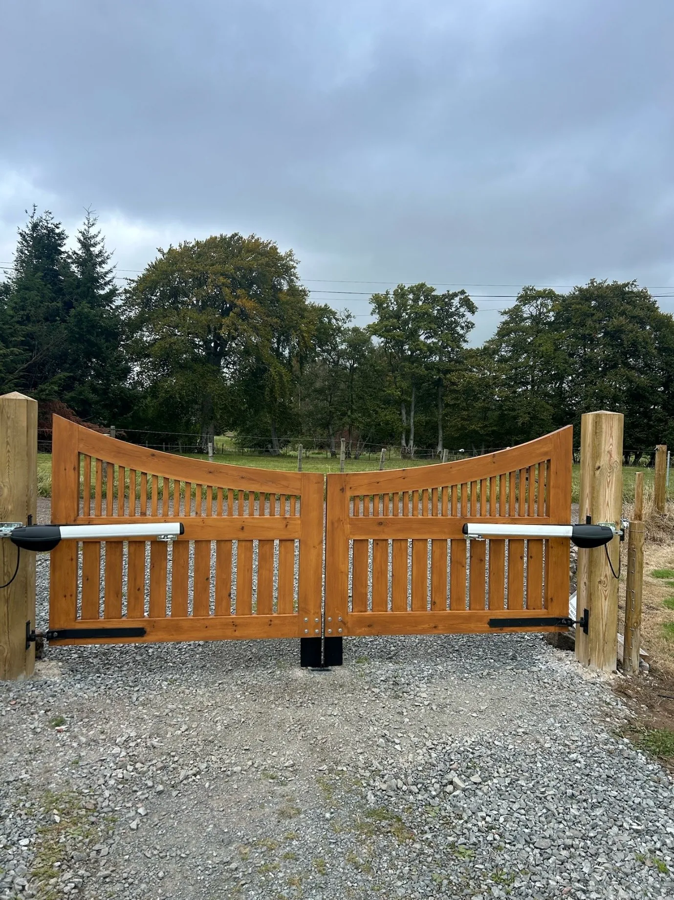 Roger Tech Above Ground System on Timber Gates - Biggar, South Lanarkshire