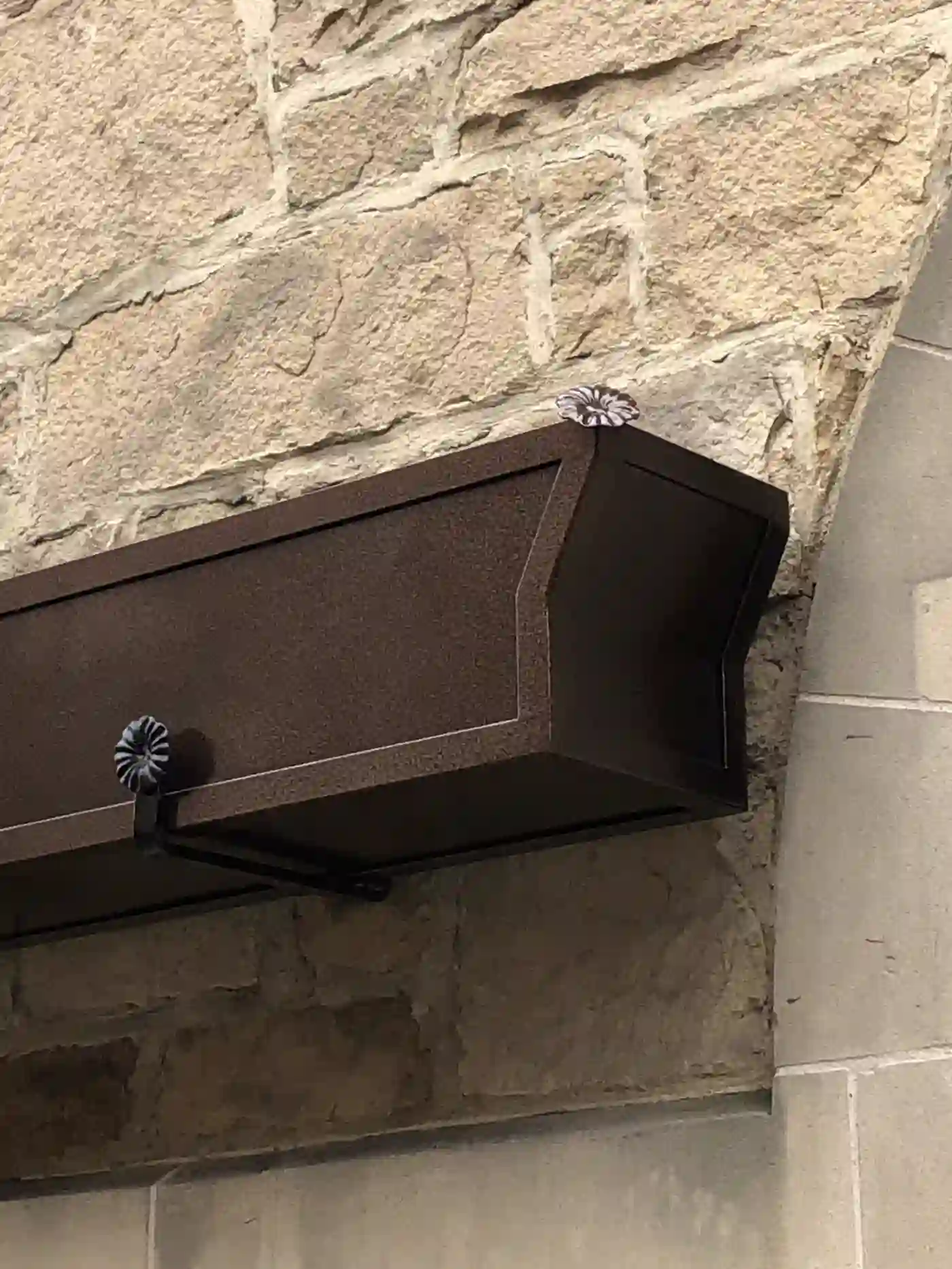Bespoke canopy bracket detail with cast rosette — Radisson Blu Edinburgh
