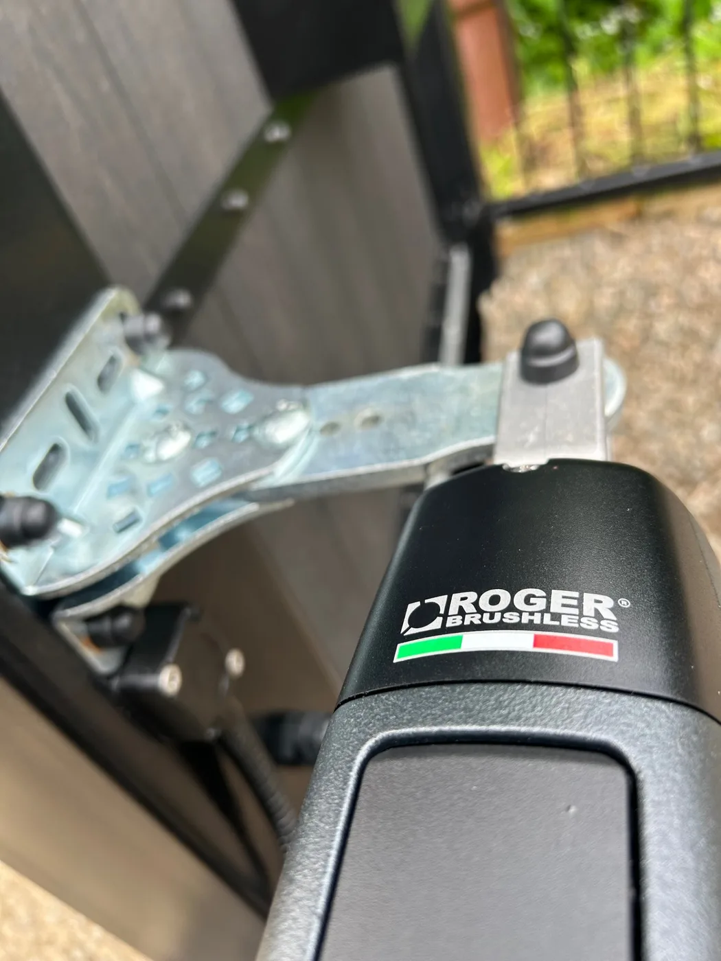 Roger Brushless electric gate motor installed by KLR Design Limited in Scotland