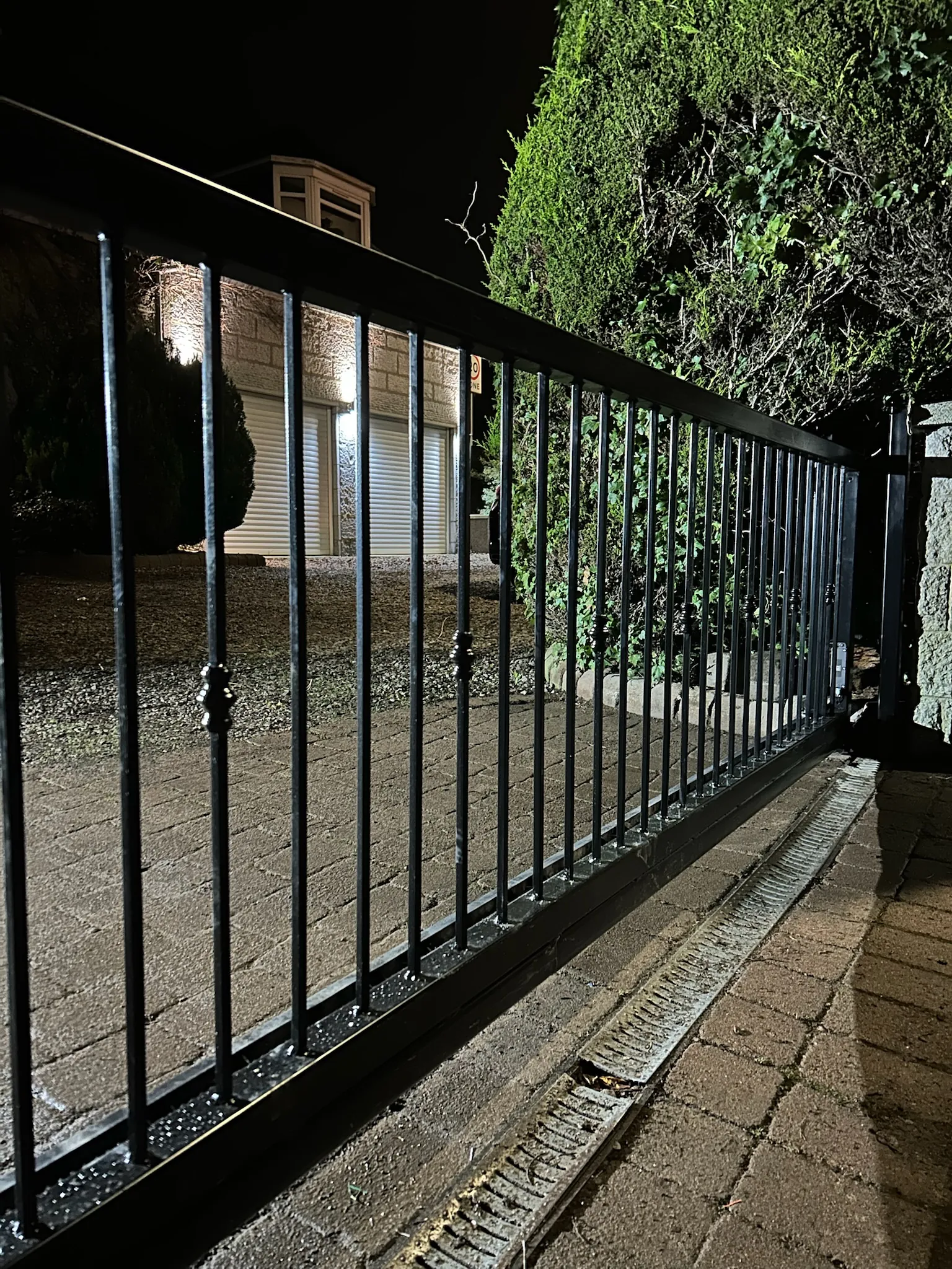 Wrought iron electric driveway gates manufactured and installed in Perthshire by KLR Design Limited